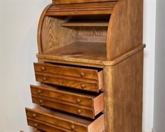 Stanley Furniture Roll Top Dresser Jewelry Cabinet 55x22.25x19in