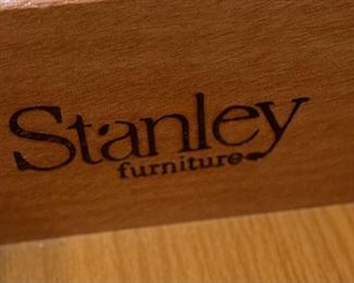 Stanley Furniture 8-Drawer Dresser 34x60x19.5in HxWxD