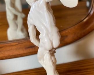 Discobolus Statue Alabaster Resin 14x8x3.4in HxWxD