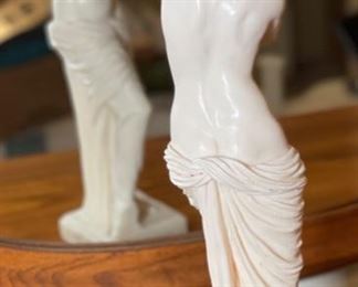 Greek Statue Replica Venus 19in H