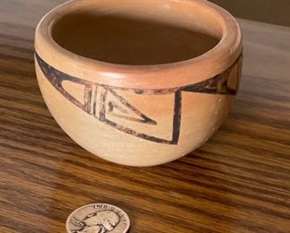 Hopi Pueblo Pottery Native American Pot 2in H x 3.25in Diameter