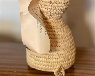 Papago Coil Basket Weave Dog Tohono O'odham 6x4x6in