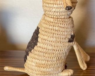 Papago Coil Basket Spotted Dog Tohono O'odham 7x4x7in HxWxD