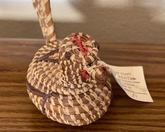 Koasati Julis Williams Native American Chicken Basket 4x3x7in HxWxD