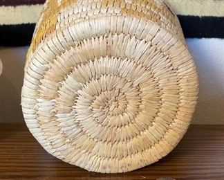 Papago Coil Basket Saguaro Pictorial Tohono O'odham Native American 8in H x 9.35in Diameter