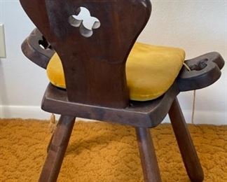 Birthing Chair Yellow Cushion 30x20x13in HxWxD