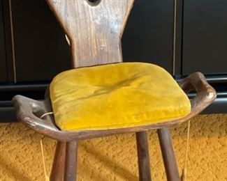 #2 Birthing Chair Yellow Cushion 29x19x12in HxWxD