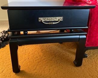 Vintage Asian Black End Table SINGLE Chinoiserie Norman Fox Macgregor For Sam Belz 20x24x24in HxWxD