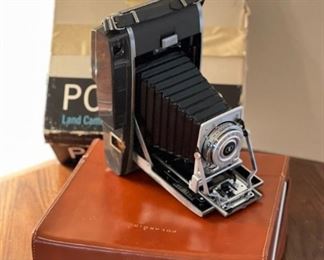 Polaroid 110a Vintage Land Camera