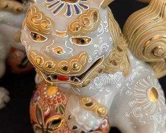 Vintage Chinese Asian FOO DOG PAIR,Signed, Porcelain/Pottery, Feng Shui, 8.5in. Tall