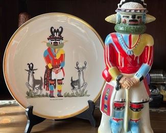 “VINTAGE” Ezra Brooks The Antelope 1974 Whiskey Decanter and Plate