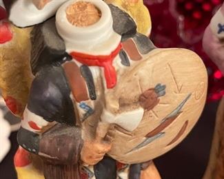 6 SKI COUNTRY NORTH AMERICAN INDIAN TRIBES MINI PORCELAIN DECANTER BOTTLES 1977