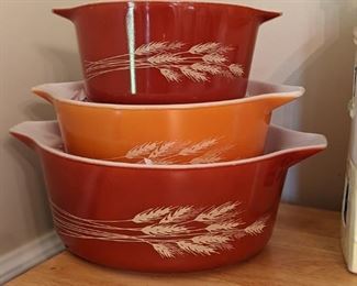 Pyrex wheat pattern casserole dishes