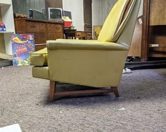 Mid Century modern chair in need of some TLC