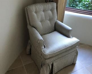accent chair