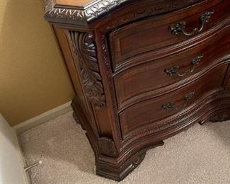 A.R.T. Furniture Old World Estate 5 Piece Bedroom Set: King Size Bed, Two Night Stands, Tallboy Dresser, and Leather Storage Bench