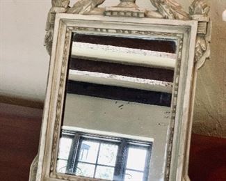  $120 - Carved painted wood mirror. 19"H x 11"W