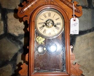 Antique Mantle Clock, Running
