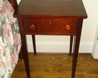 Benbow , one drawer stand