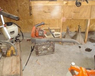 Husqvarna hand held blower