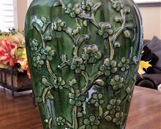Green ceramic pottery 