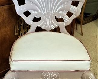 Shell side chair