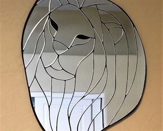 Unusual lion mirror