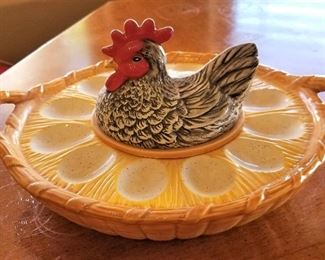 Chicken egg holder