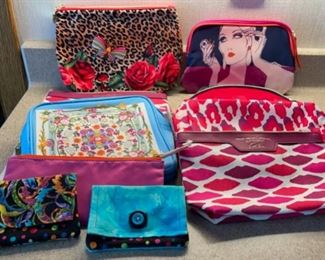 $10.00 Makeup Bags (H087)