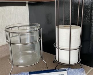 $8.00.................Glass Waste Can, Tub Mat and more (H078)