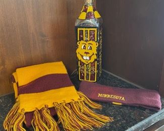 $6.00....................U of M Attire and more (H073)