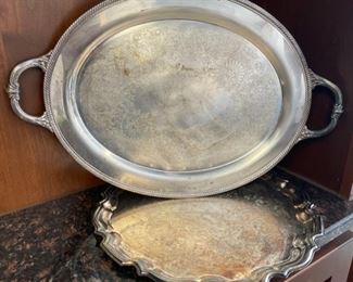 HALF OFF! $4.00 NOW, WAS $8.00.....................Silverplated Serving Trays (H061)