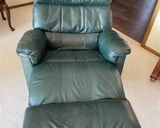 Open View: Lazyboy Recliner (H010)