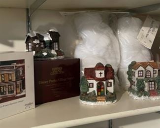 CLEARANCE ! $3.00 NOW, WAS $12.00.....................Christmas Houses and more (H223)