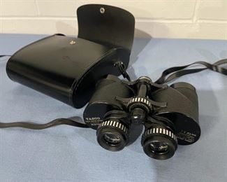 $15.00......................Tasco Binoculars No 22723 (H154)