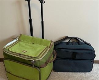CLEARANCE ! $4.00 NOW, WAS $20.00......................Luggage (H340)
