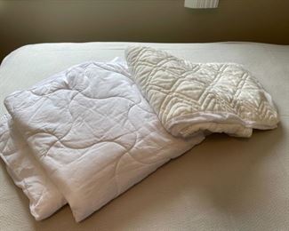 HALF OFF! $5.00 NOW, WAS $10.00......................2 Twin Mattress Pads (H315)
