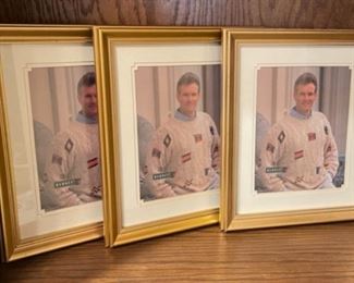 $10.00.........................Frames, Three 8" x 10" Frames (H281)