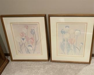 CLEARANCE ! $3.00 NOW, WAS $16.00.....................Pair Pictures 25" x 21" (H268)