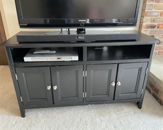 $50.00....................Console 50" x 19", 29" tall (H388)
