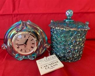 030 Fenton Clock Daisy Button Candy Box