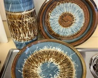 048 Scotty Signed Pottery