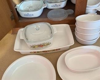 065 Corning Ware Assortment