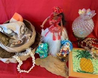 086 Hawaiian Collectibles