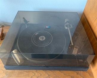 106 BIC Belt Drive 960 Turntable