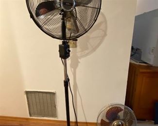 127 Upright Restoration Allaire No.16 Oscillating Fan