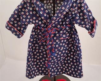 1993 American Girl Doll Molly Robe & Fuzzy Wuzzies