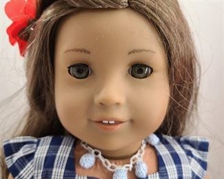 * American Girl Doll Kanani Akina In Orig Box