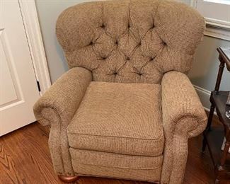 LaZBoy Recliner: ASKING $75