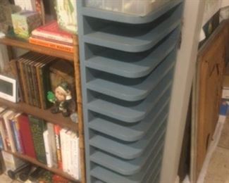 Corner holder perfect size for bead boxes